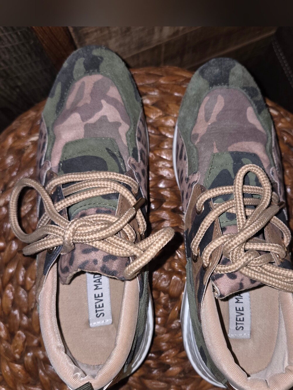 EUC Steve Madden Sz 7 Cliff Camo Leopard Print Sneakers in Olive Green - Picture 8 of 10